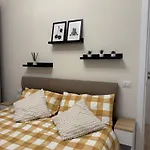 Arena Santa Giulia Apartman Milánó